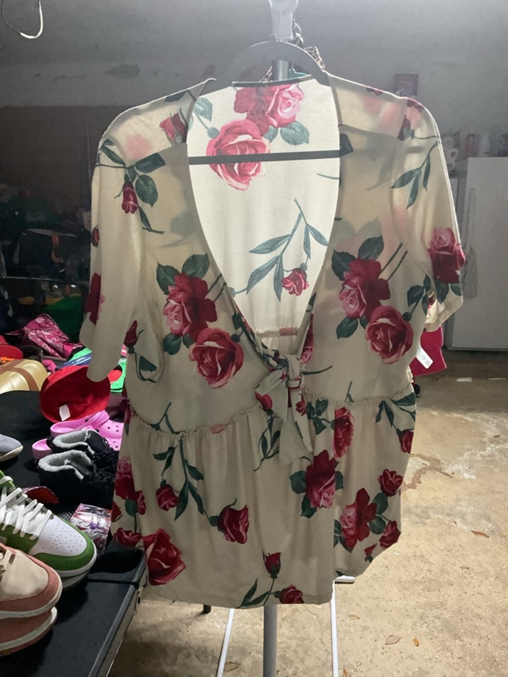 torrid Cream Floral Tie-Front Short Sleeve Blouse